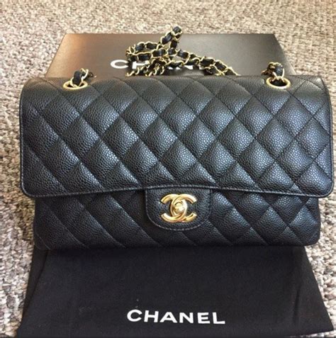 chanel classic medium flap bag caviar